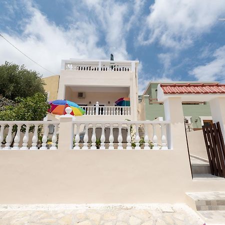 Filoxenia Apartments Chalki Town Exterior foto