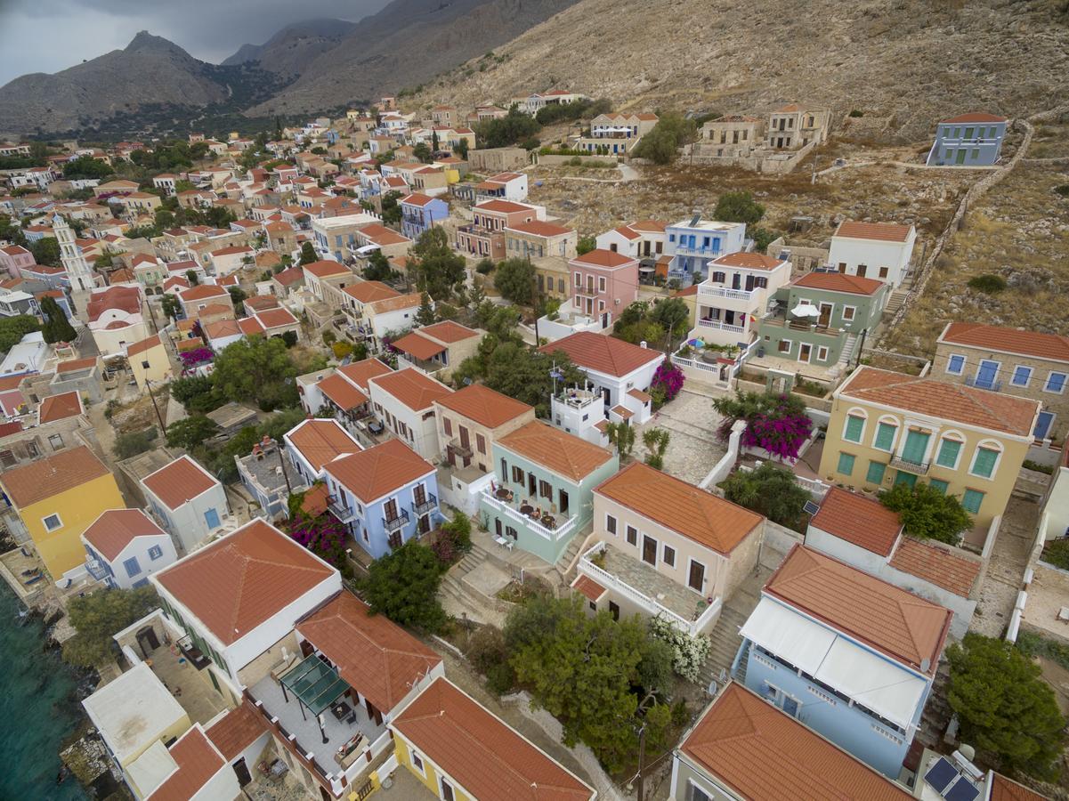 Filoxenia Apartments Chalki Town Exterior foto